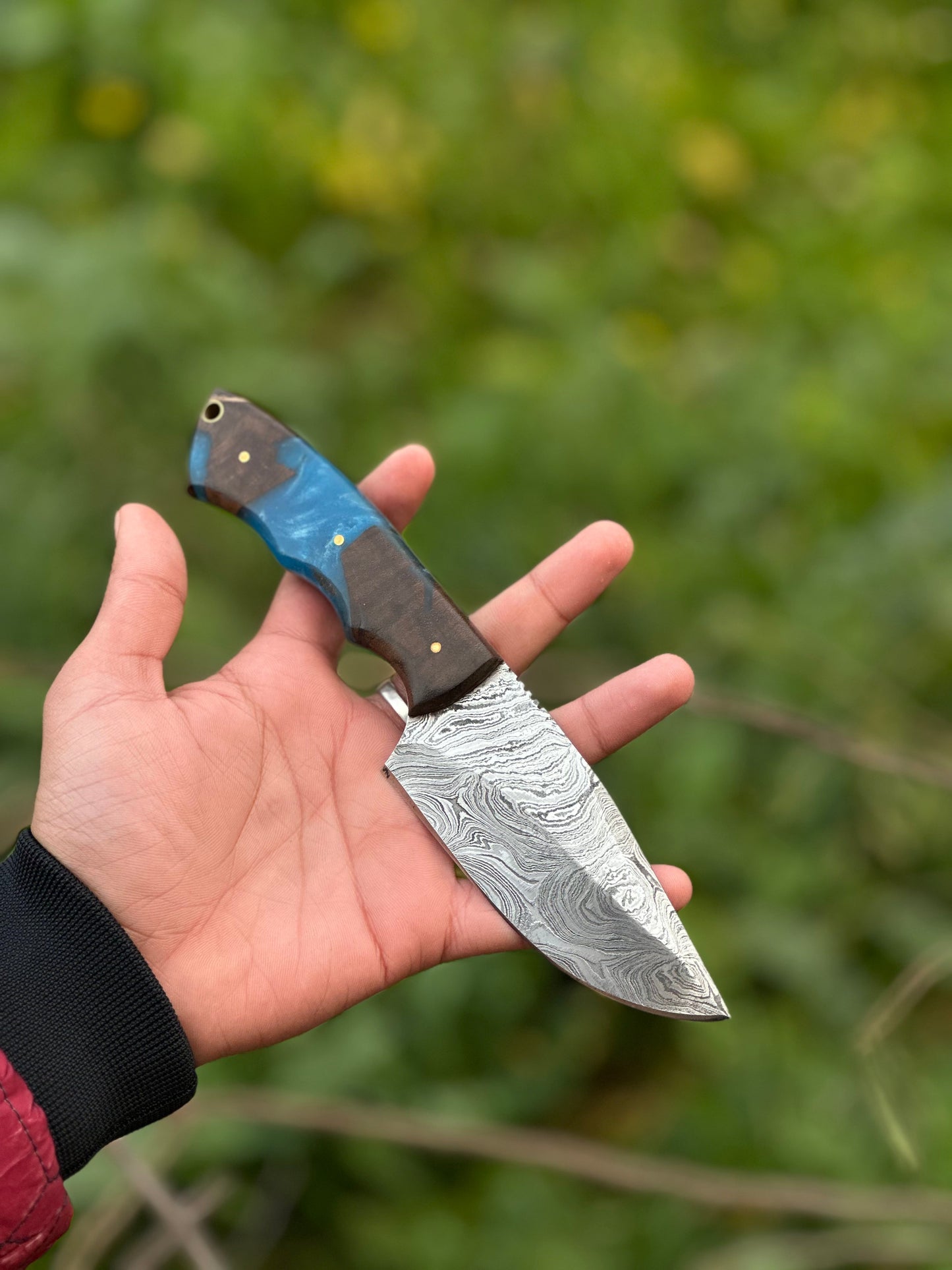 Gutting Knives – 10" Damascus Steel Blade with Rosewood or Resin Handle & Leather Sheath