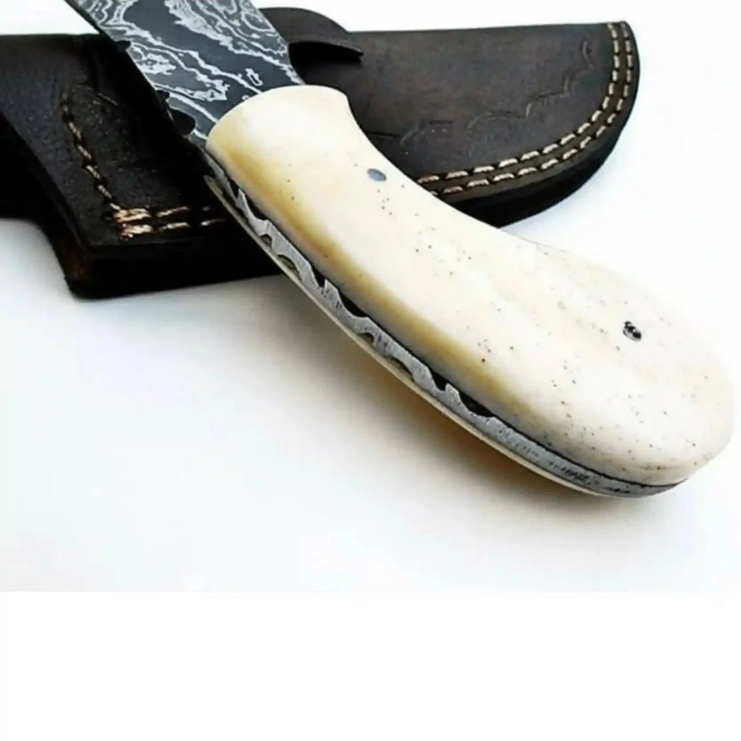 Custom Made Damascus Steel Hunting Knife / Skinning Knife Gut Hook DK-0101