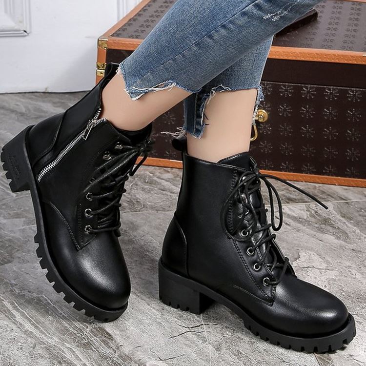 Ladies Vintage Combat Boots - Stylish and Durable Footwear for Every Occasion