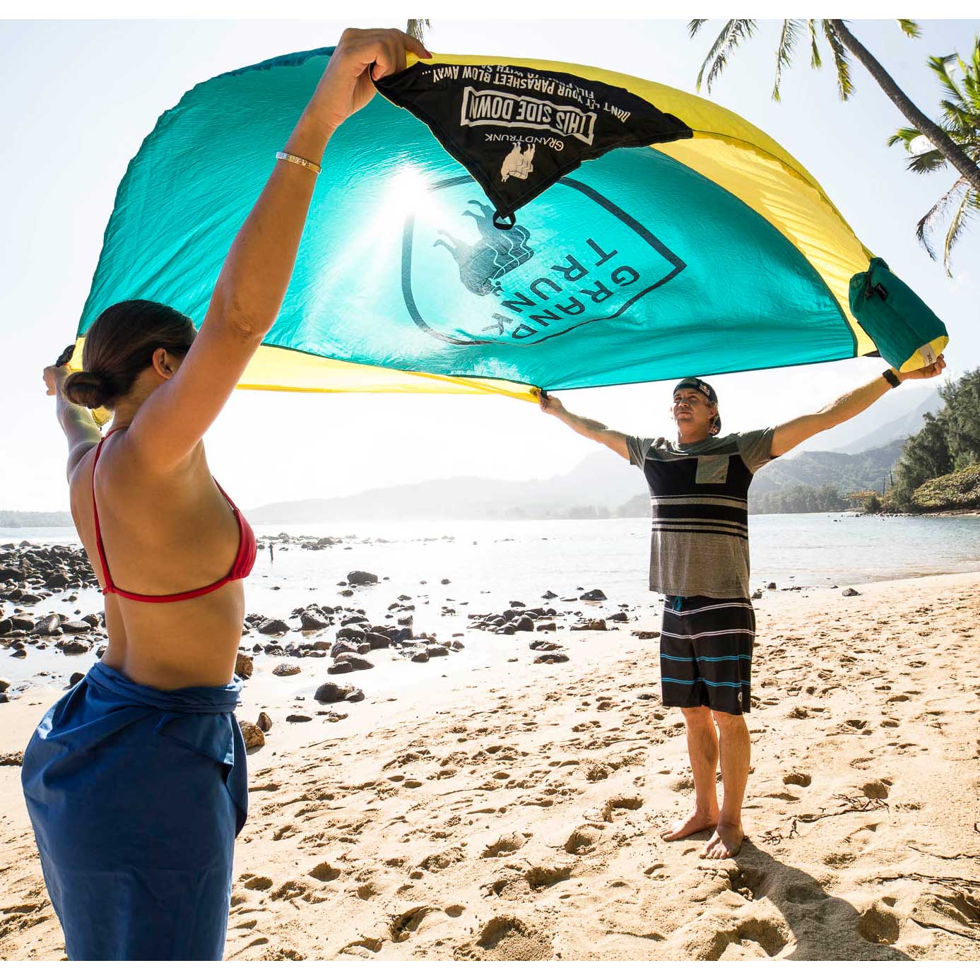 Grand Trunk Parasheet® Beach Blanket