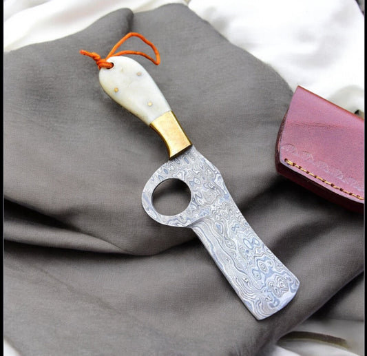 Handcrafted Western Belt Knife – Damascus Steel Blade & Camel Bone Handle with Leather Sheath
