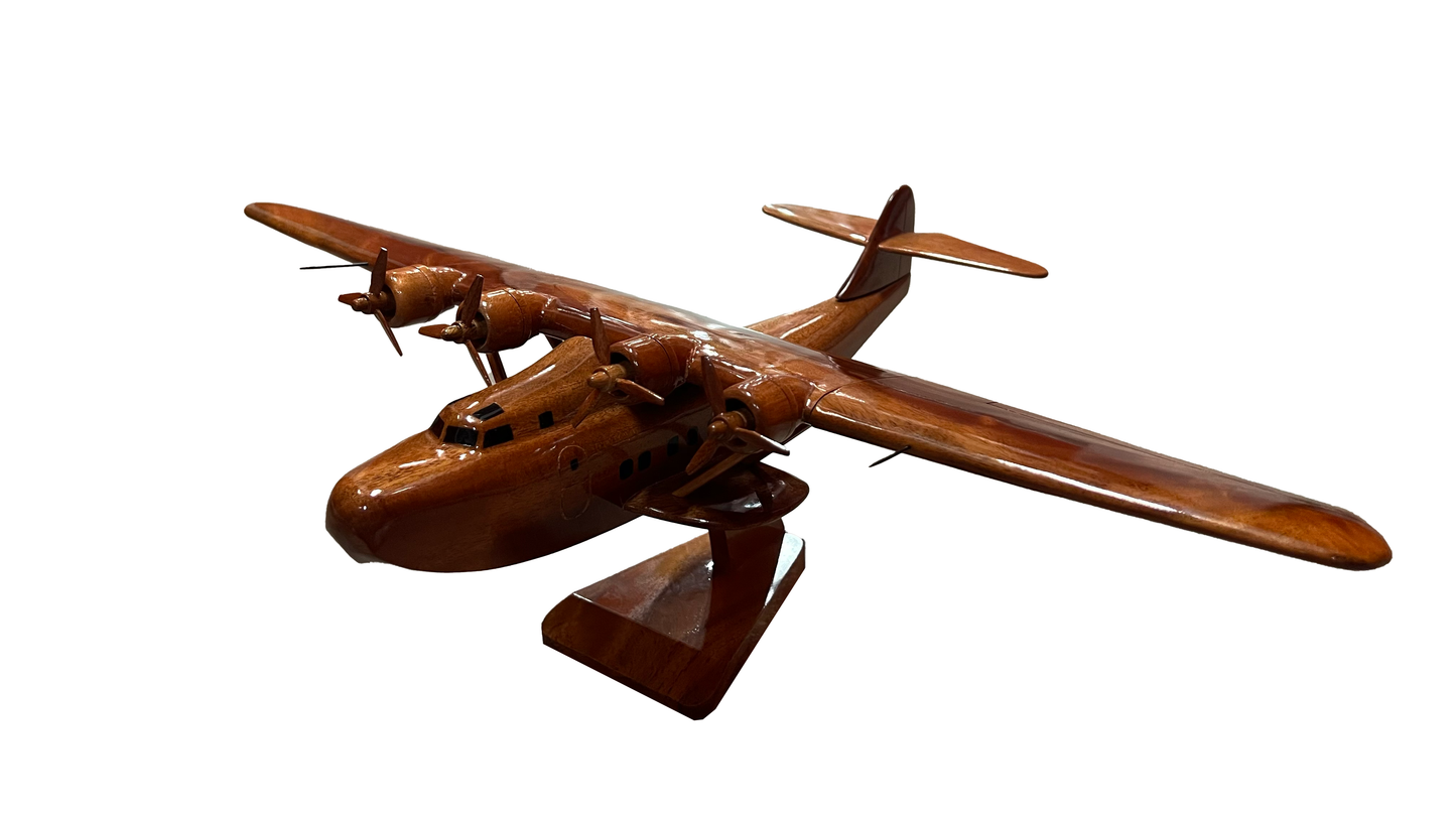 M-130 ( M130 ) China Cilpper Mahogany Wood Desktop Airplane Model