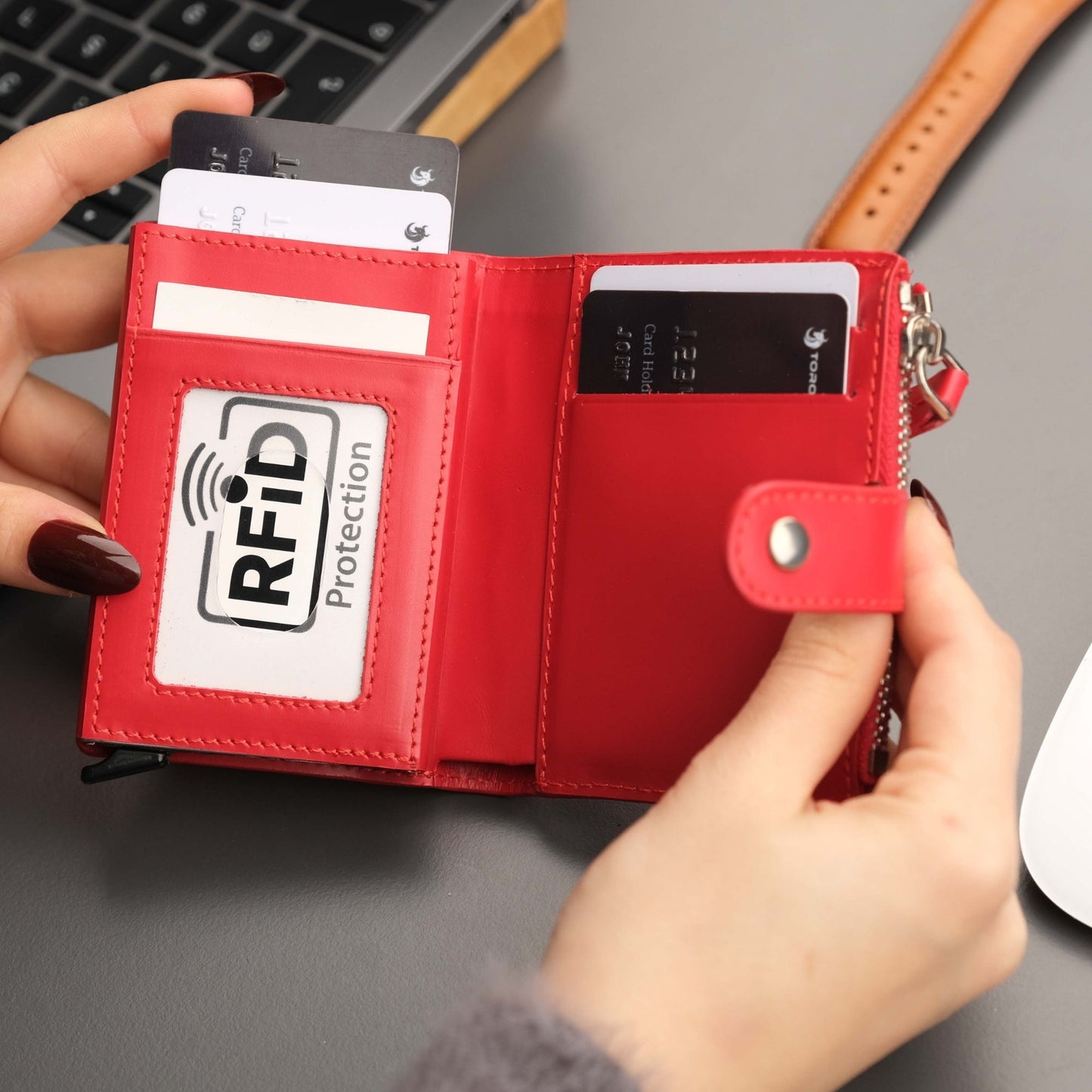 Glenrock Red Leather Pop-up Cardholder Wallet