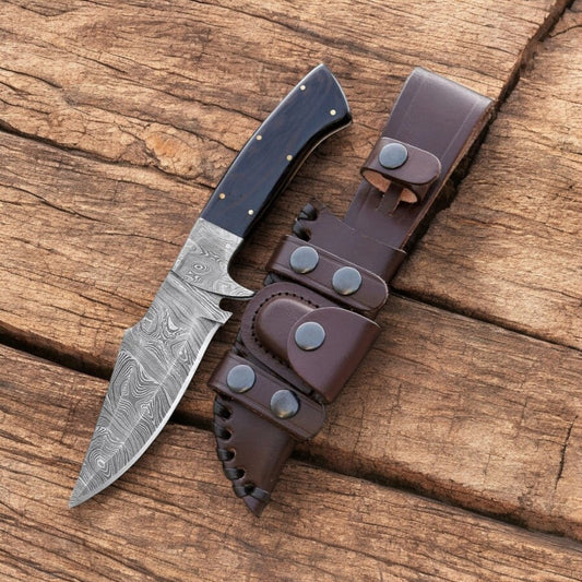 Premium Damascus Steel Hunting Knife – 9" Custom Handmade